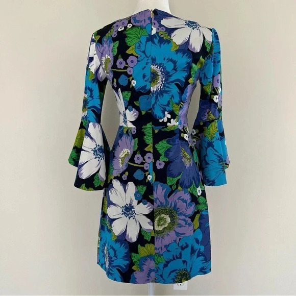 Trina Turk Winnie Wild Flower Faille Bell-Sleeve Dress NWT Sz 0 - Picture 6 of 9